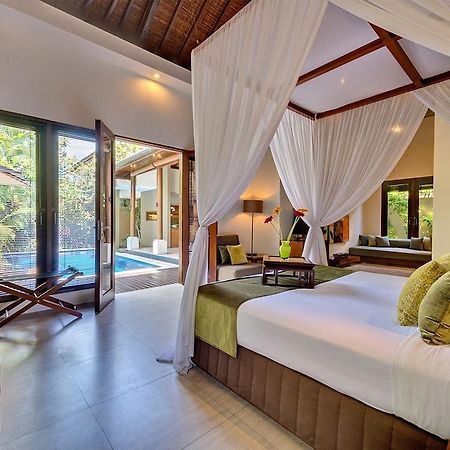 Lakshmi Villas Seminyak Exteriör bild
