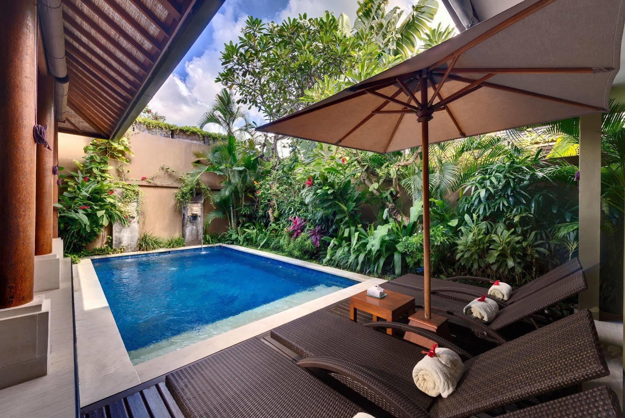 Lakshmi Villas Seminyak Exteriör bild
