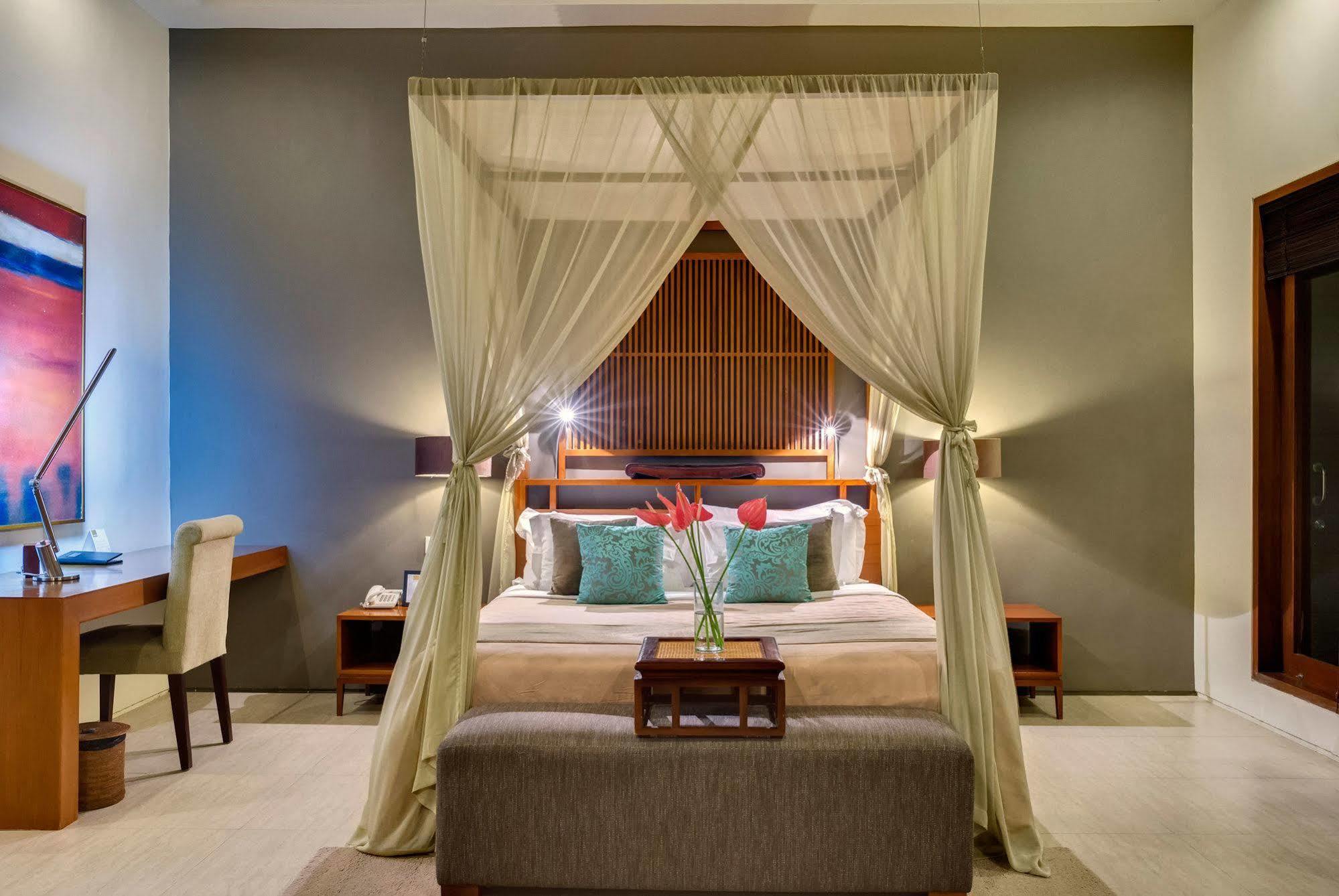 Lakshmi Villas Seminyak Exteriör bild